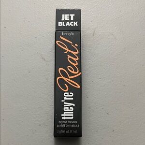 Benefit They're Real! Mascara - Sleek Black and Vibrant Orange